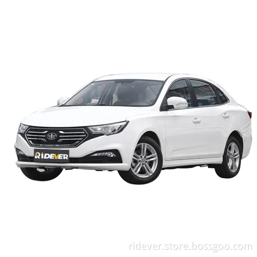 Ridever Wholesale 2019 FAW Bestune B30EV EV400 4 Doors 5 Seats Sedan Nedc 402 Kilometers New Energy EV Automotives Used Car Shop for Used Cars